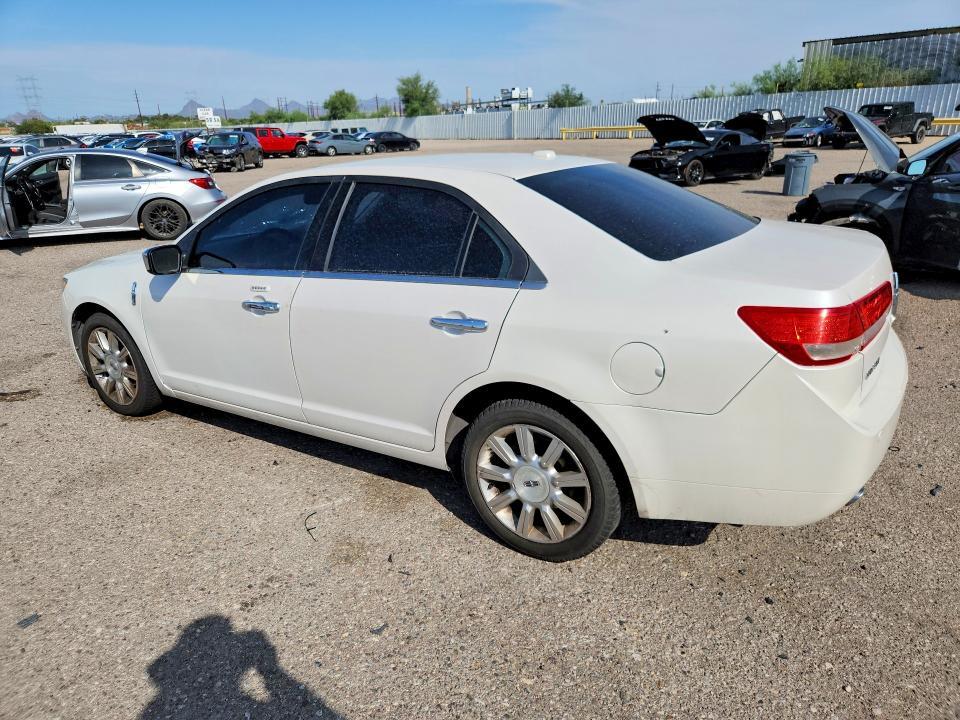 3LNHL2GC4CR824315 2012 LINCOLN MKZ photo no. 2