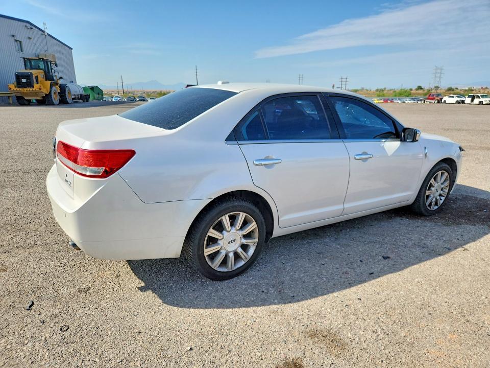 3LNHL2GC4CR824315 2012 LINCOLN MKZ photo no. 3