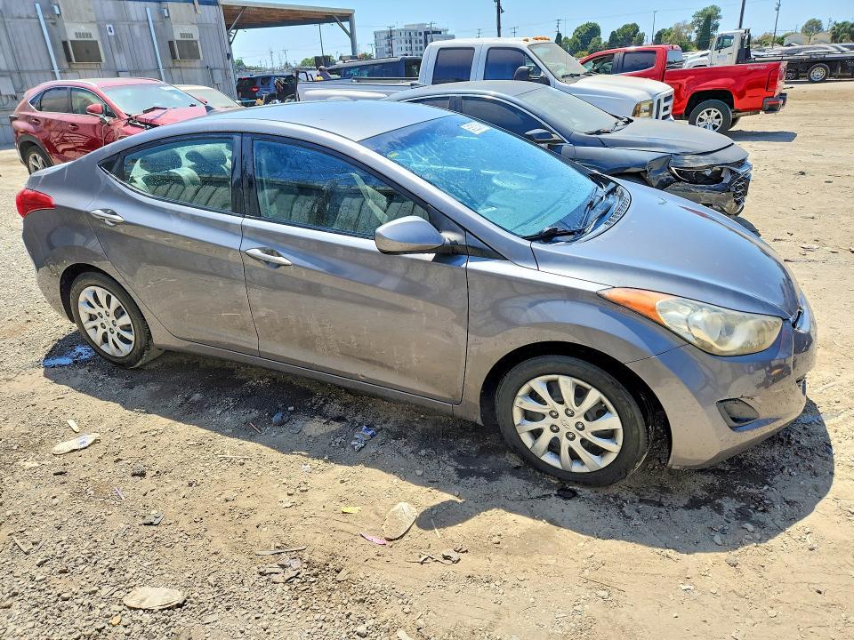 2012 HYUNDAI ELANTRA GLS — Фото 4 из 12