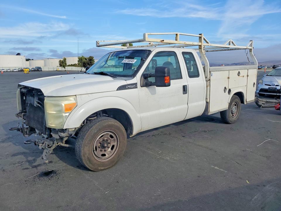 2011 FORD F250 1FD7X2A64BEB01276