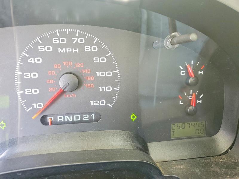 2006 FORD F150 — Фото 9 из 12