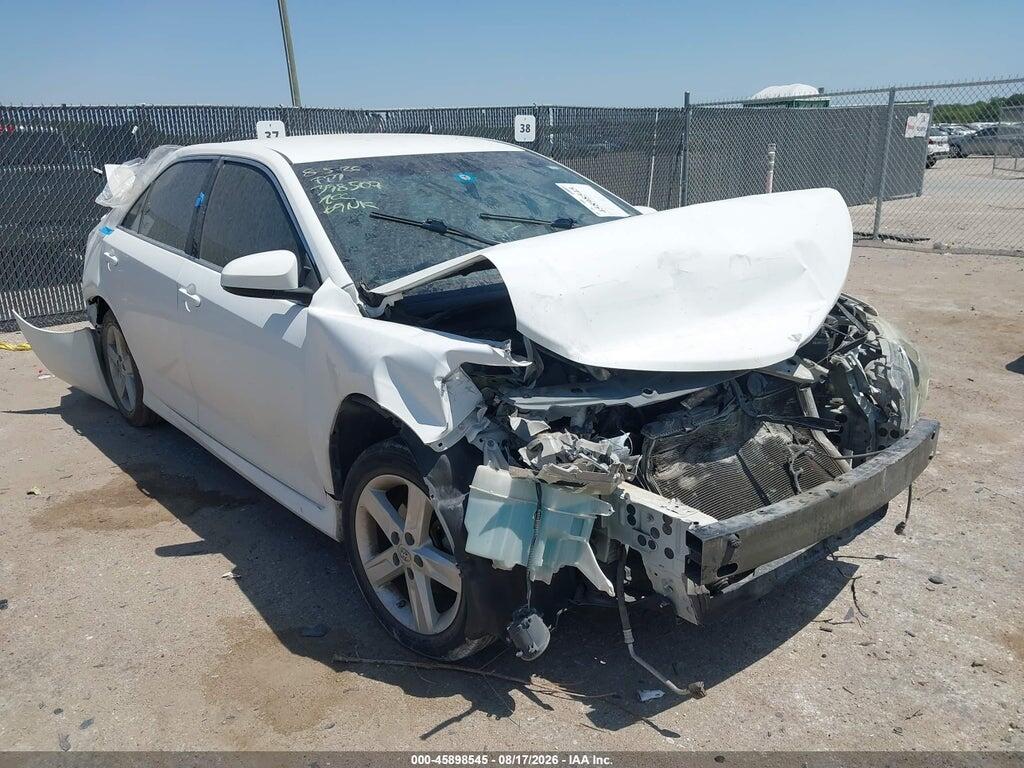 4T1BF1FK4EU759672 2014 TOYOTA CAMRY photo no. 1