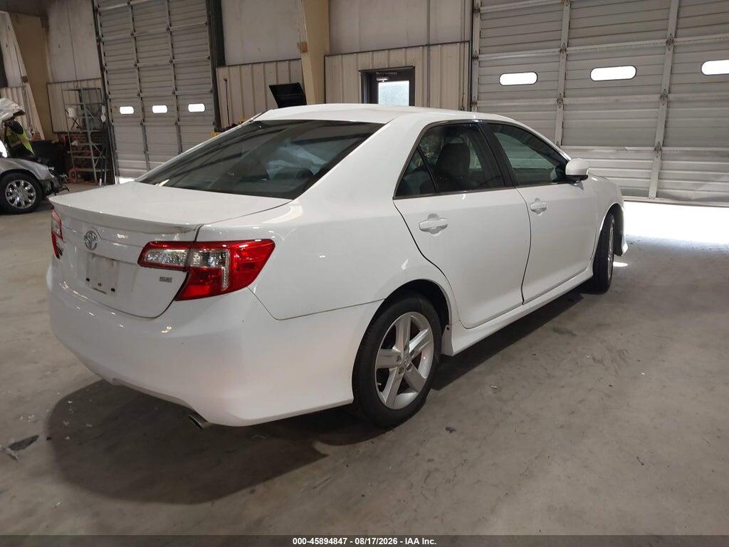 4T1BF1FK5EU315068 2014 TOYOTA CAMRY photo no. 4