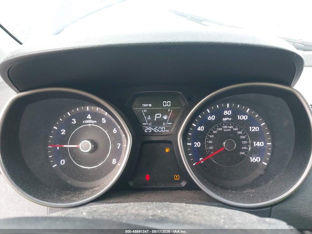 5NPDH4AE2EH537717 2014 HYUNDAI ELANTRA photo no. 7