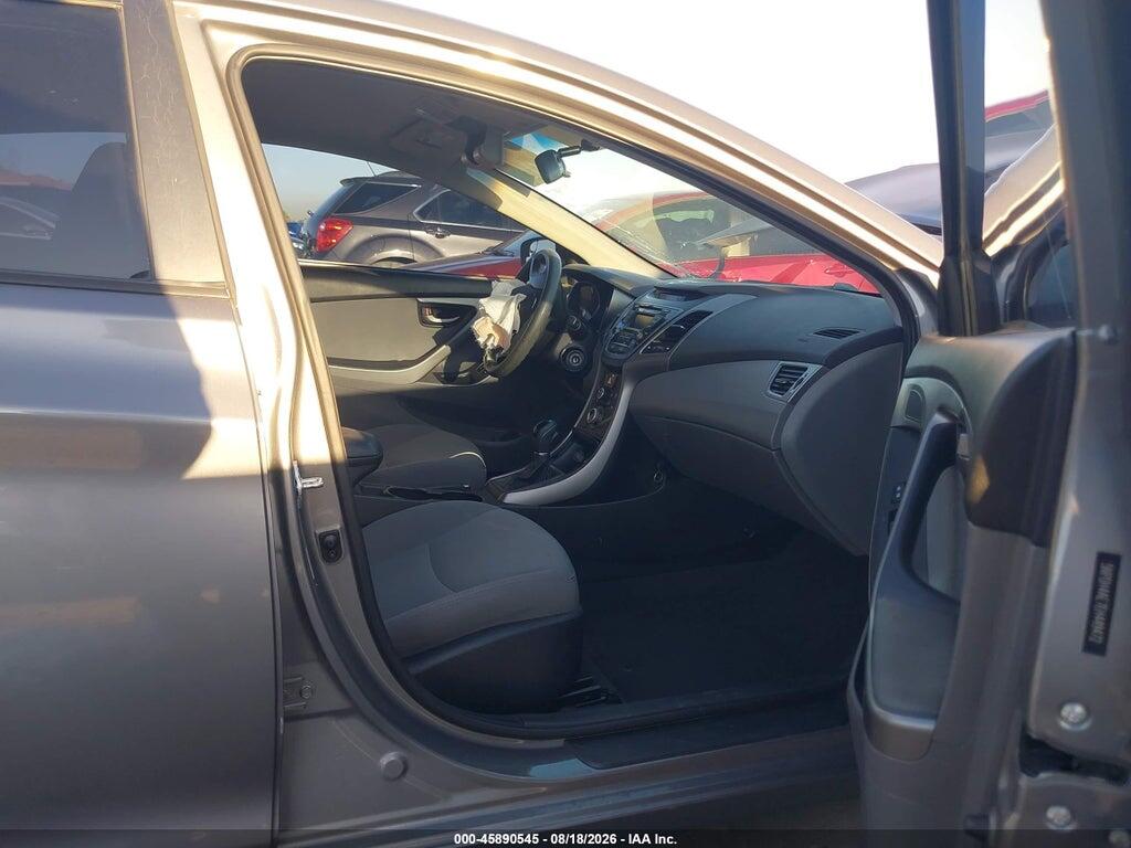 5NPDH4AE7EH449472 2014 HYUNDAI ELANTRA photo no. 5