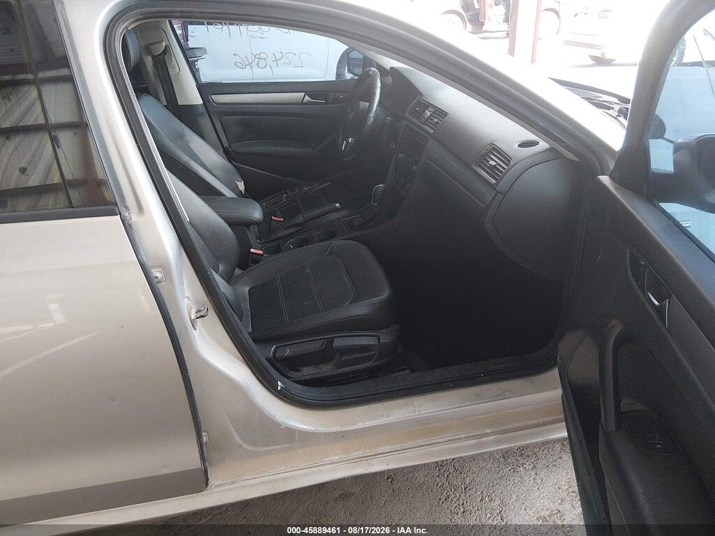 1VWAS7A34EC104896 2014 VOLKSWAGEN PASSAT photo no. 5