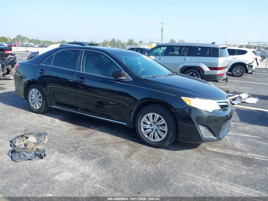 4T1BF1FK0EU425915 2014 TOYOTA CAMRY photo no. 1