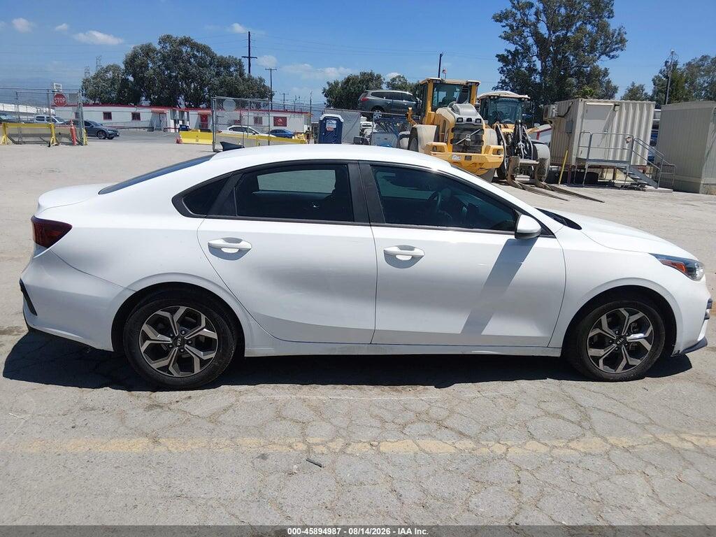 3KPF24AD7KE093199 2019 KIA FORTE photo no. 12