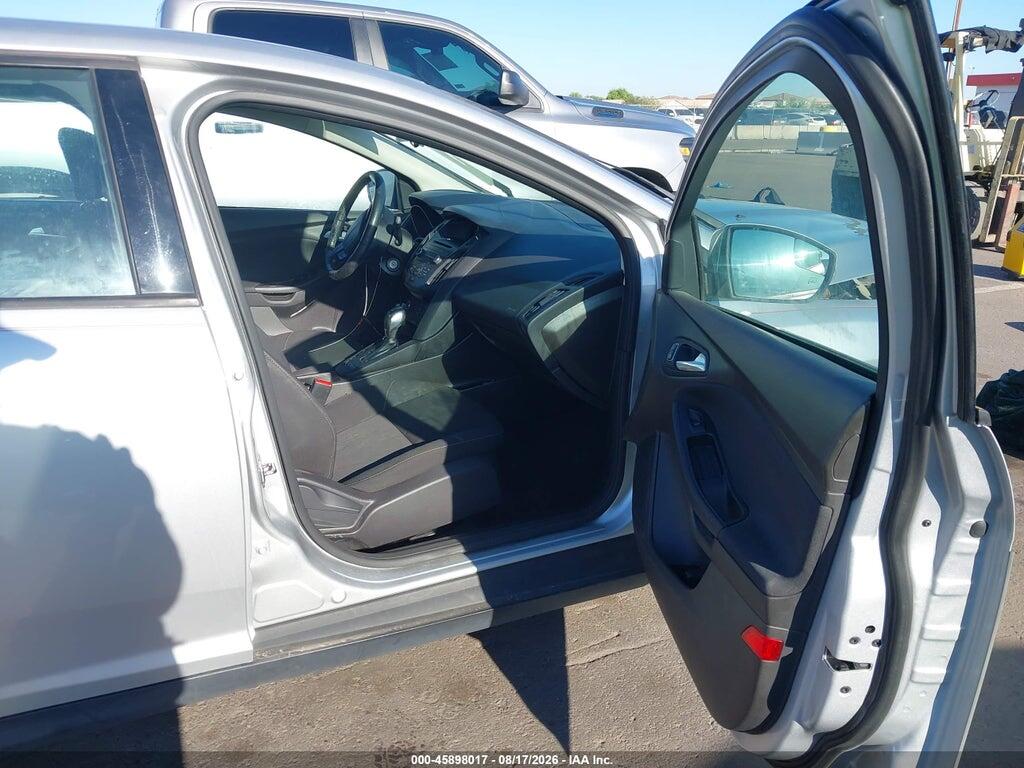 1FADP3F23GL250631 2016 FORD FOCUS photo no. 5