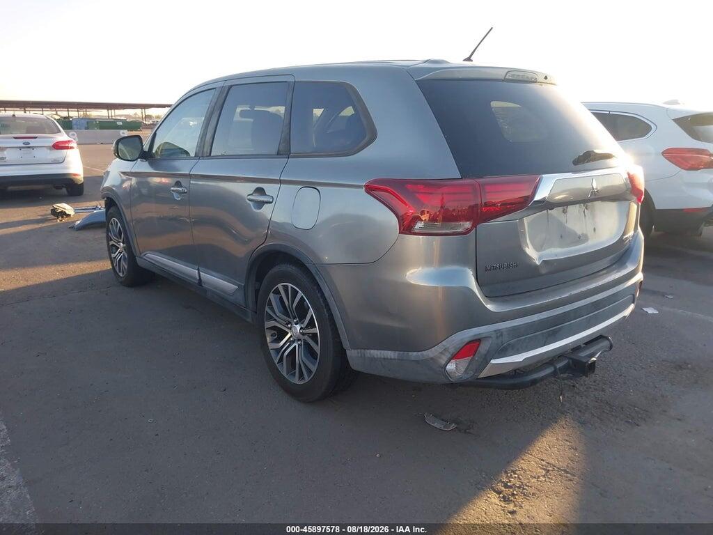 JA4AD3A33GZ017121 2016 MITSUBISHI OUTLANDER photo no. 3