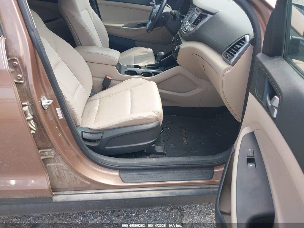 KM8J3CA24GU094394 2016 HYUNDAI TUCSON photo no. 5