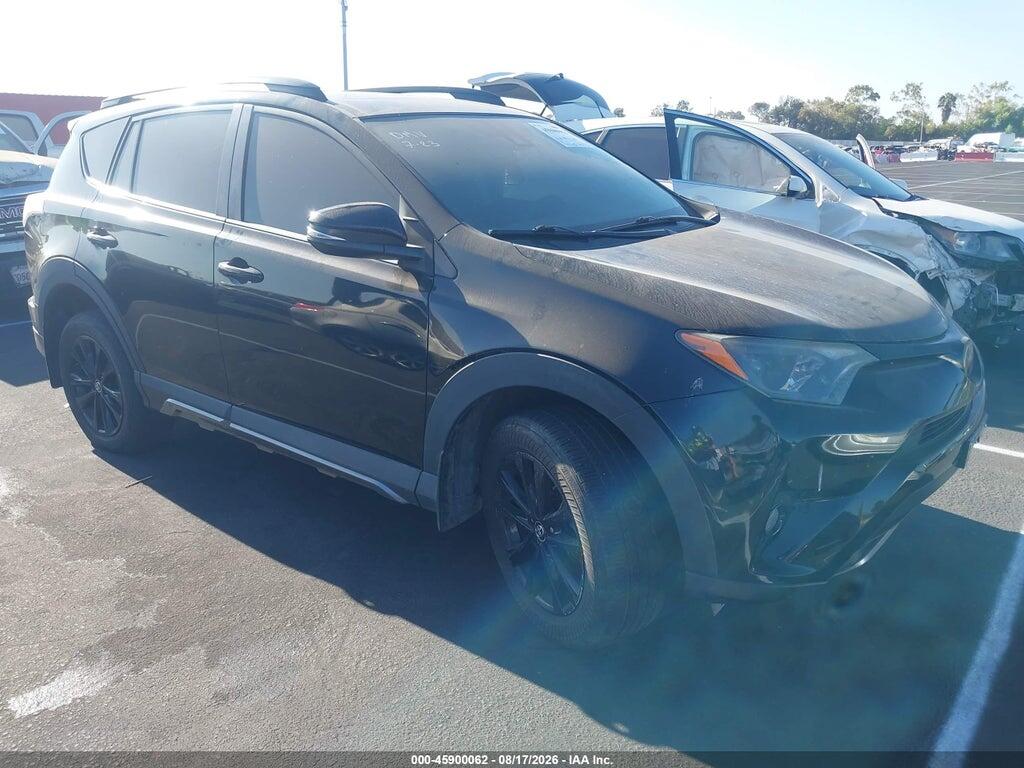 2T3RFREV7JW739474 2018 TOYOTA RAV4 photo no. 1