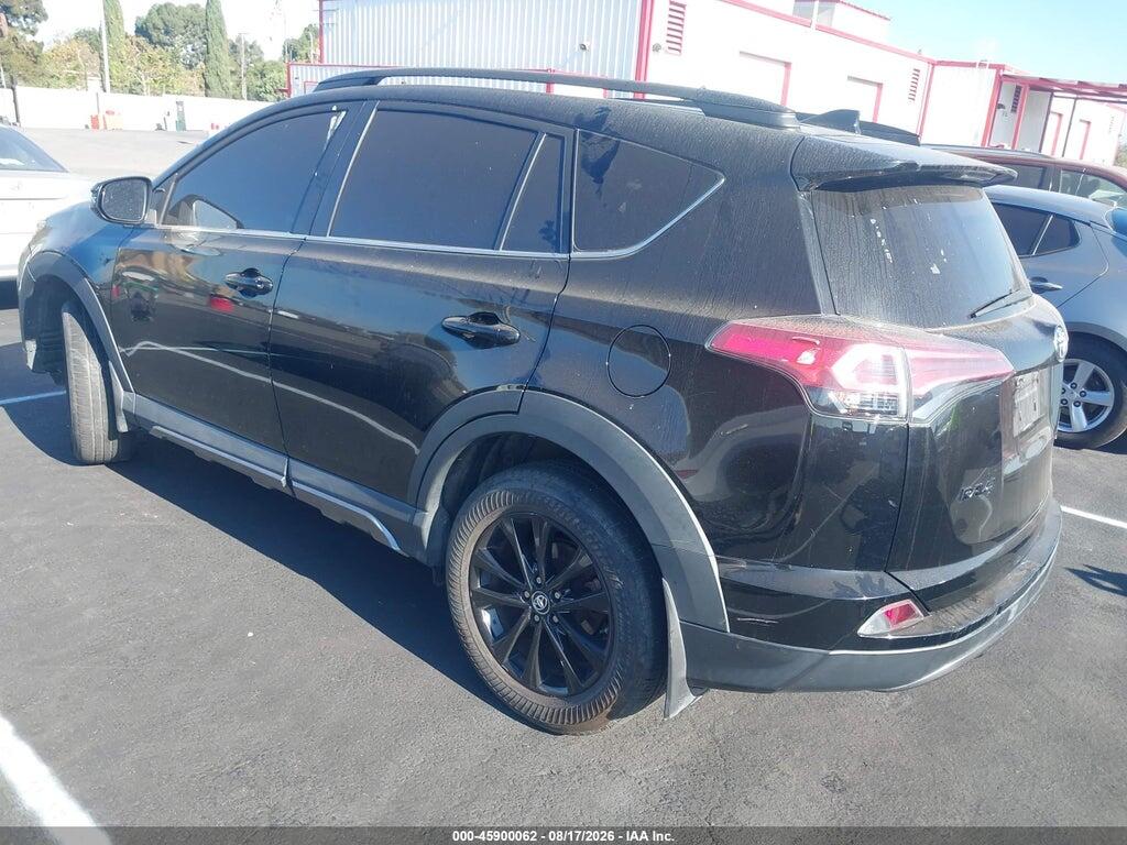 2T3RFREV7JW739474 2018 TOYOTA RAV4 photo no. 3