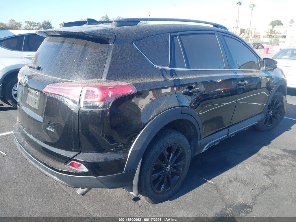 2T3RFREV7JW739474 2018 TOYOTA RAV4 photo no. 4