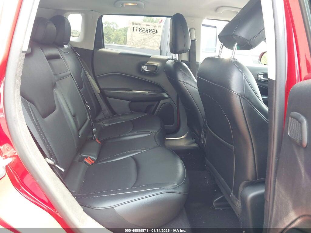3C4NJDCB9KT843093 2019 JEEP COMPASS photo no. 8