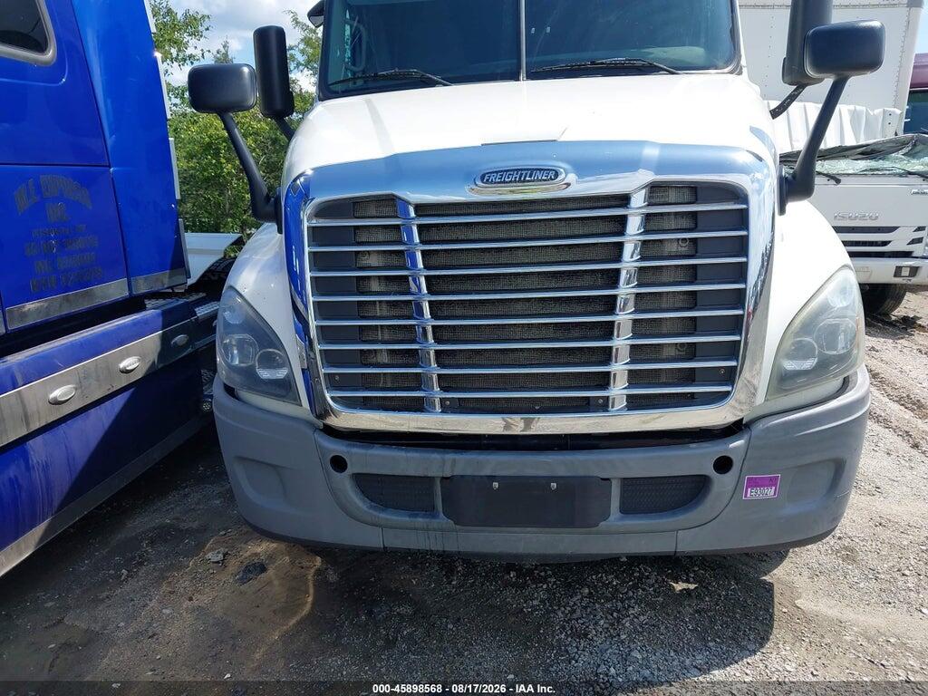 3AKJGLD54FSGR6778 2015 FREIGHTLINER CASCADIA 125 photo no. 11
