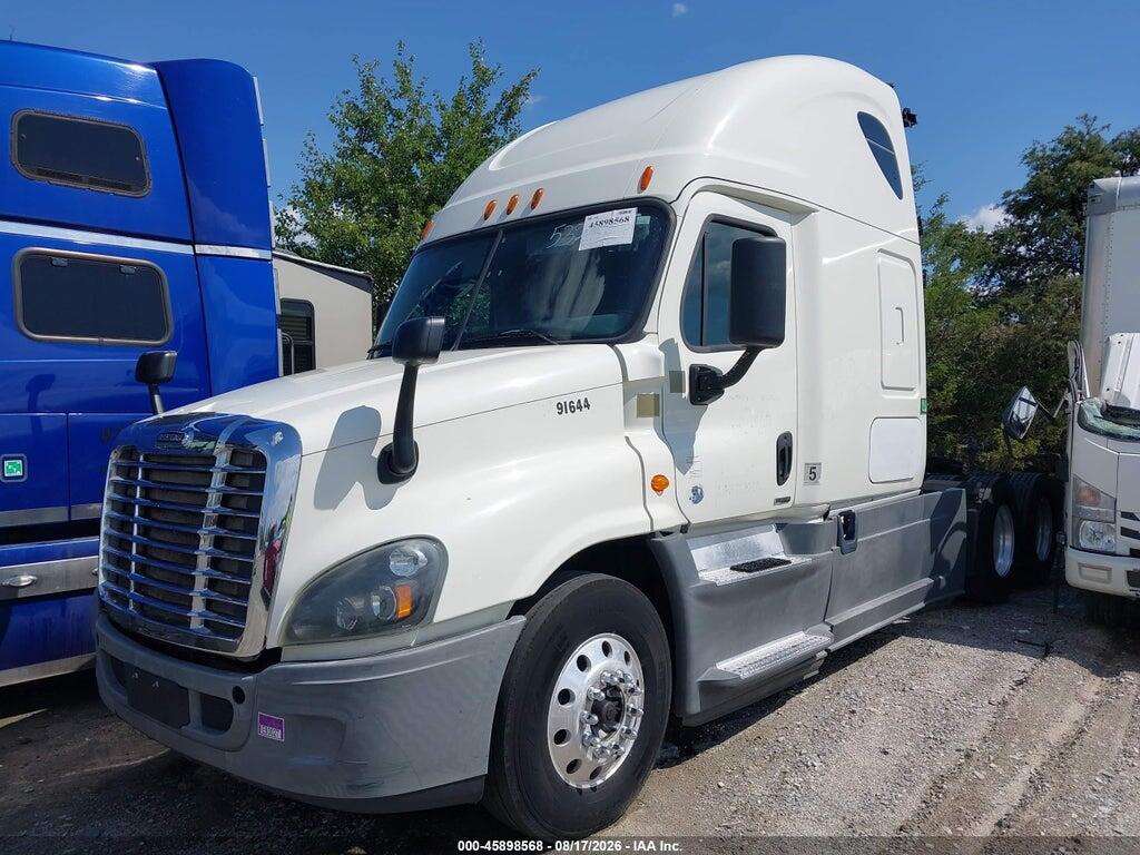3AKJGLD54FSGR6778 2015 FREIGHTLINER CASCADIA 125 photo no. 2
