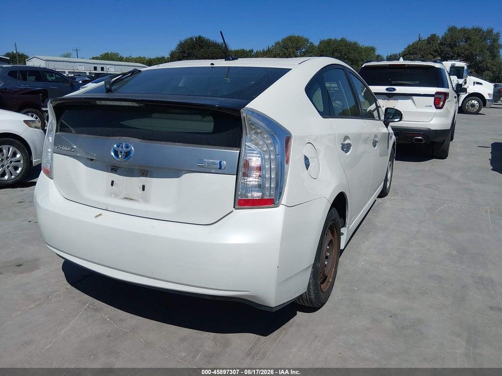 JTDKN3DP7F3065647 2015 TOYOTA PRIUS PLUG-IN photo no. 4
