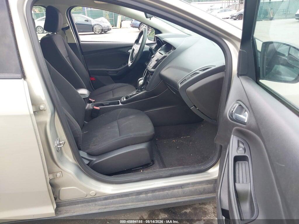 1FADP3K22GL338446 2016 FORD FOCUS photo no. 5