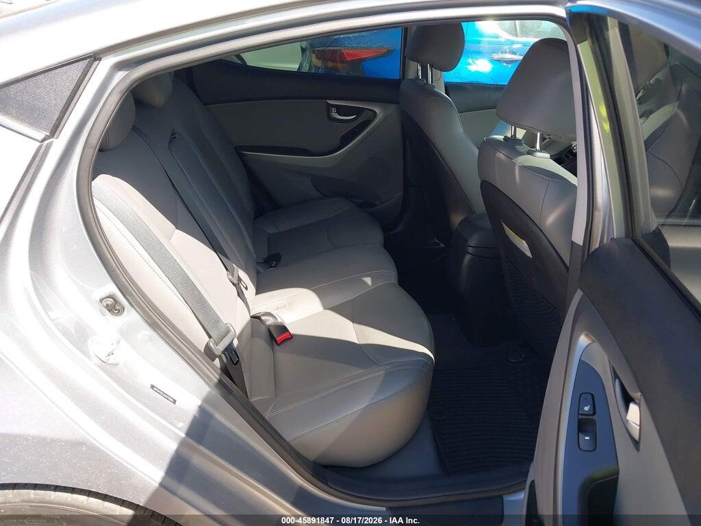 5NPDH4AE2GH676085 2016 HYUNDAI ELANTRA photo no. 8