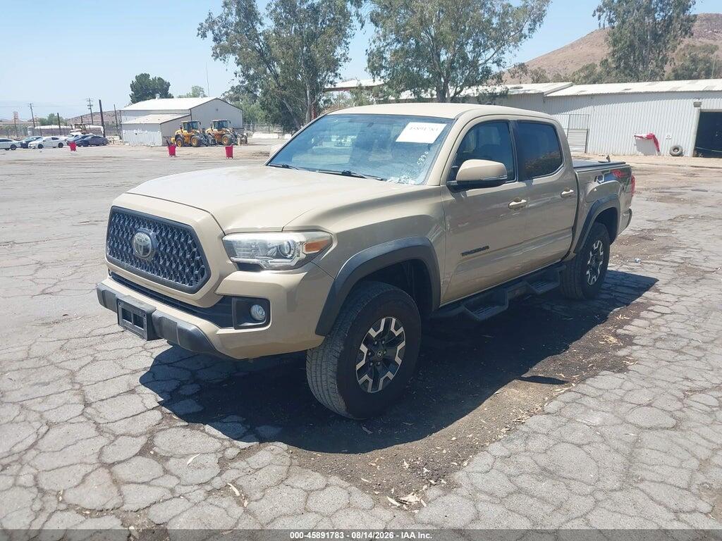 3TMAZ5CN9GM025890 2016 TOYOTA TACOMA photo no. 2