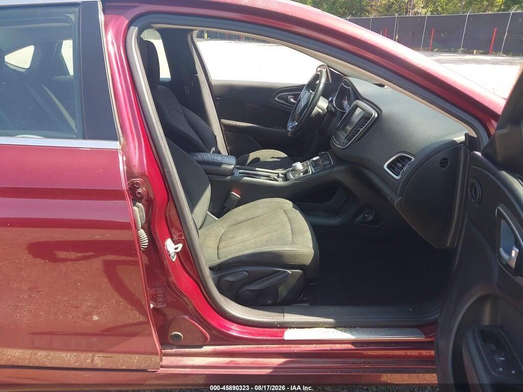 1C3CCCAB3GN125033 2016 CHRYSLER 200 photo no. 5