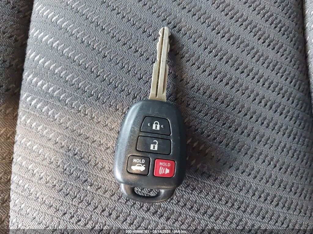 4T4BF1FK3GR550951 2016 TOYOTA CAMRY photo no. 11
