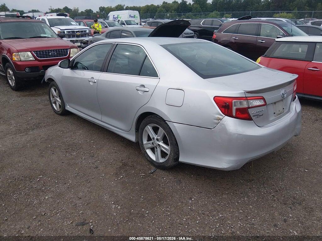 4T1BF1FK0EU417930 2014 TOYOTA CAMRY photo no. 3