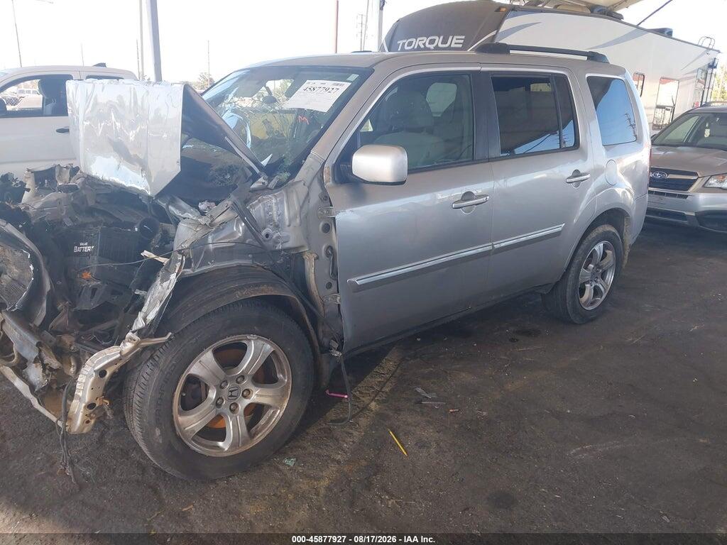 5FNYF3H41EB026965 2014 HONDA PILOT photo no. 2