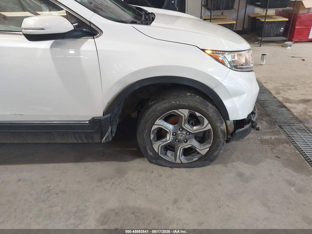 5J6RW2H57JL032228 2018 HONDA CR-V photo no. 6