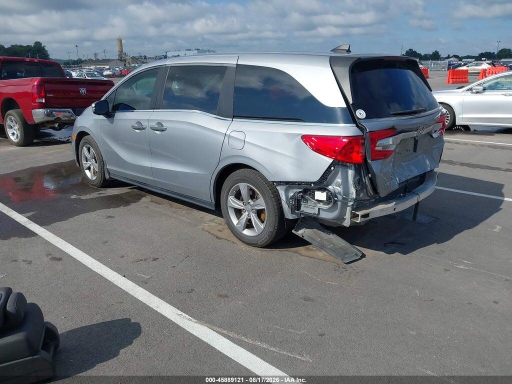 5FNRL6H79JB074491 2018 HONDA ODYSSEY photo no. 3