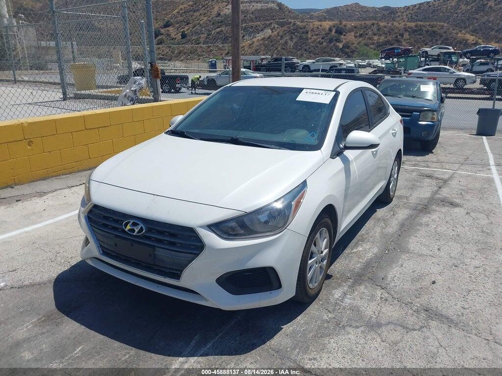 3KPC24A30JE034875 2018 HYUNDAI ACCENT photo no. 2
