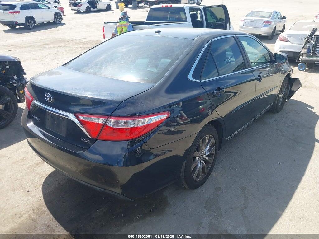 4T1BF1FK5HU782575 2017 TOYOTA CAMRY photo no. 4