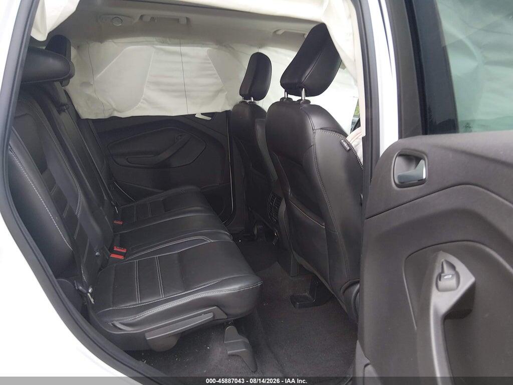 1FMCU9HD2JUC01594 2018 FORD ESCAPE photo no. 8