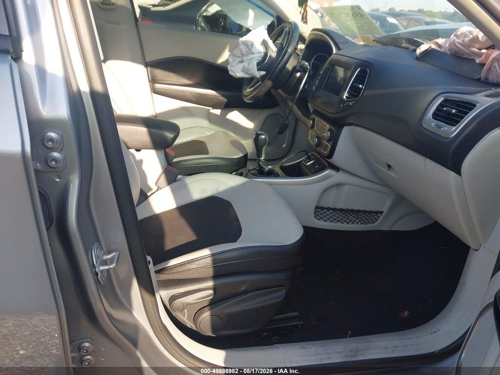 3C4NJCBB6JT489091 2018 JEEP COMPASS photo no. 5
