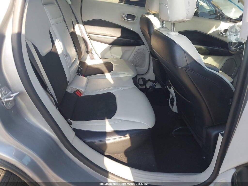 3C4NJCBB6JT489091 2018 JEEP COMPASS photo no. 8