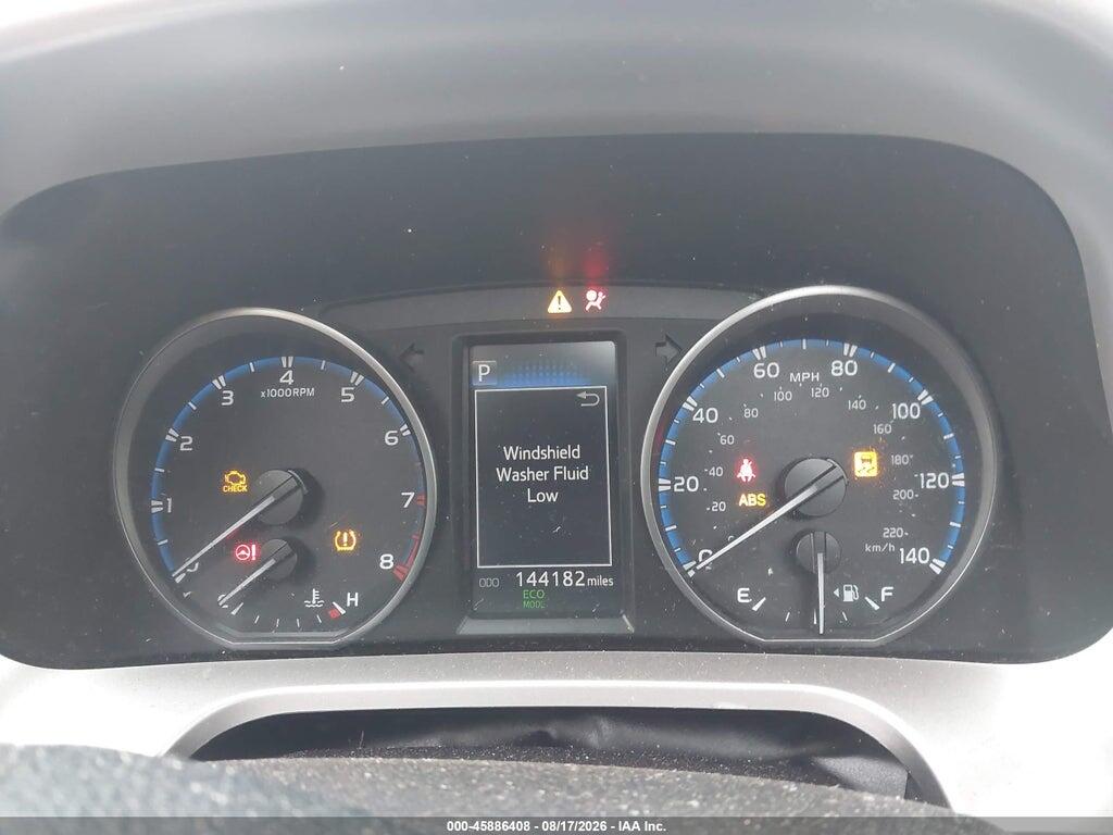 JTMRFREV8JD229809 2018 TOYOTA RAV4 photo no. 7