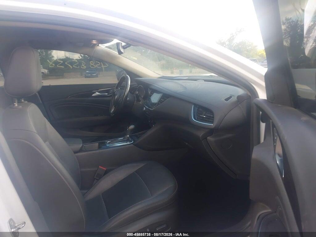 W04GP6SX0J1114710 2018 BUICK REGAL SPORTBACK photo no. 5