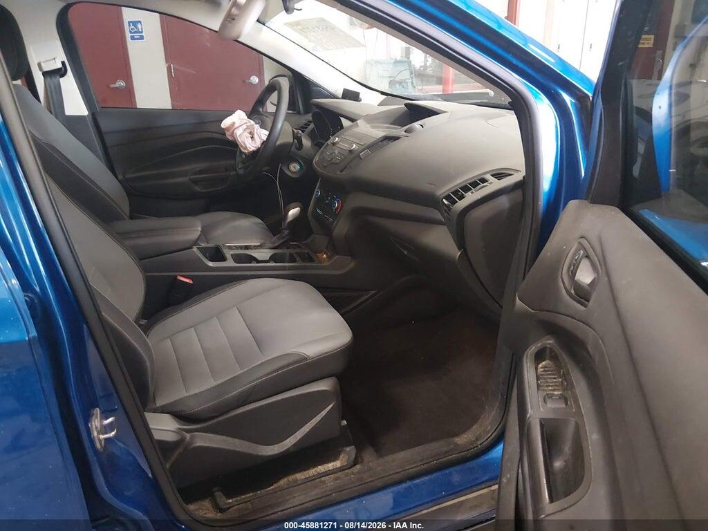 1FMCU0F70KUB03710 2019 FORD ESCAPE photo no. 5