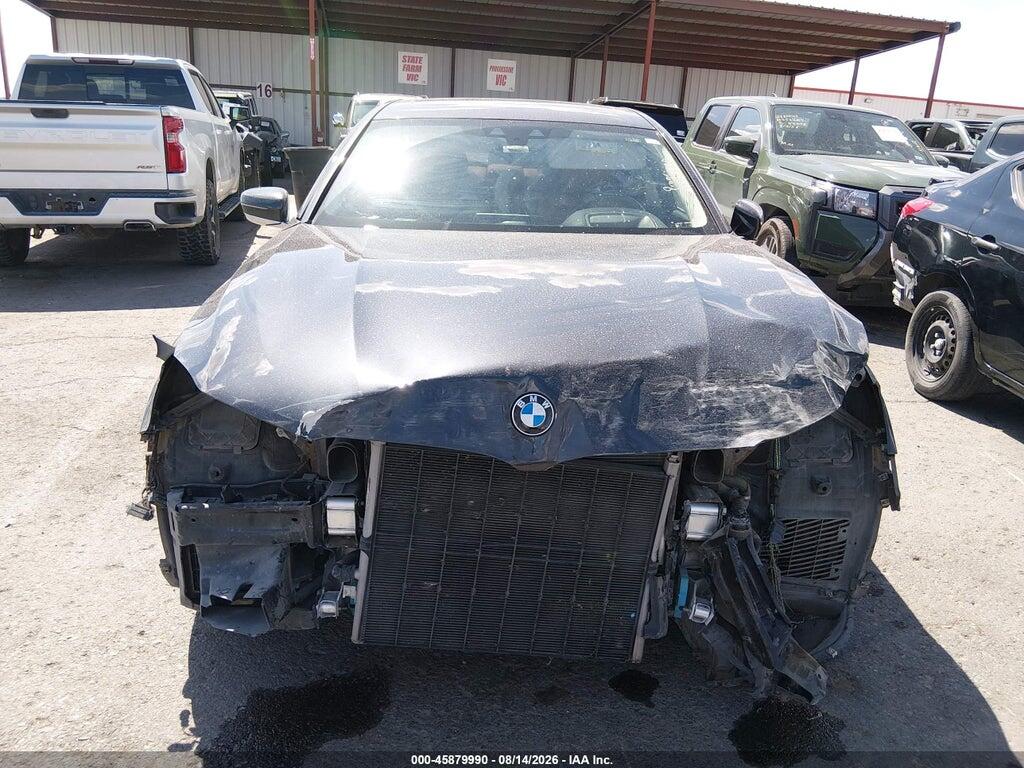 WBA7F0C52KGM25845 2019 BMW 750I photo no. 12