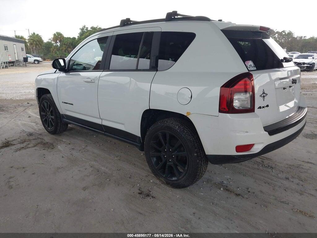 1C4NJDBB7FD357735 2015 JEEP COMPASS photo no. 3