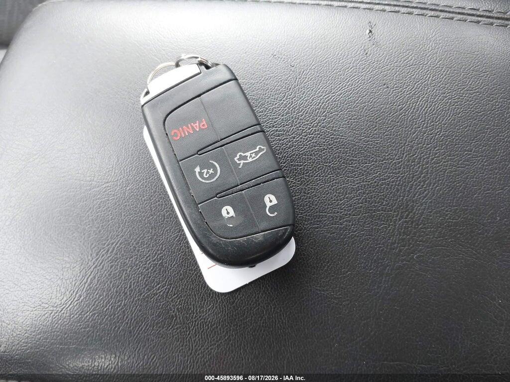 1C3CCCDG3FN624128 2015 CHRYSLER 200 photo no. 11