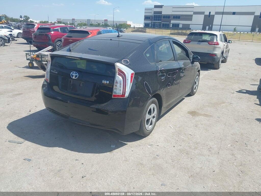 JTDKN3DU0F1901574 2015 TOYOTA PRIUS photo no. 4