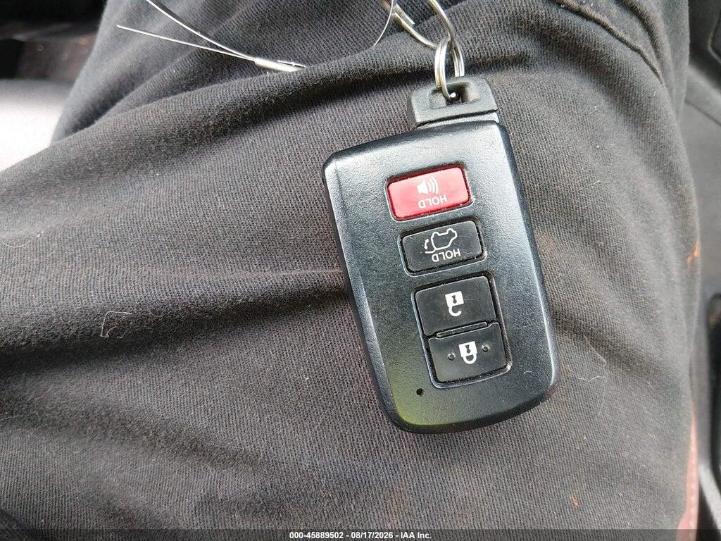 2T3DFREV1FW395836 2015 TOYOTA RAV4 photo no. 11