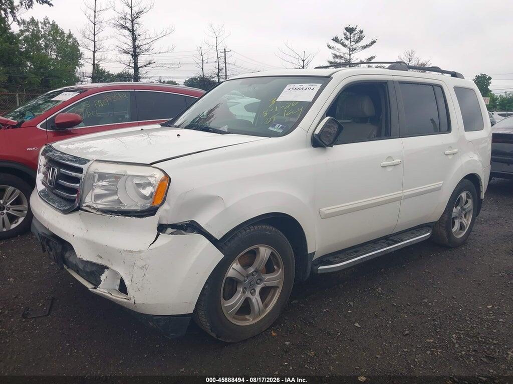 5FNYF4H53FB033416 2015 HONDA PILOT photo no. 2