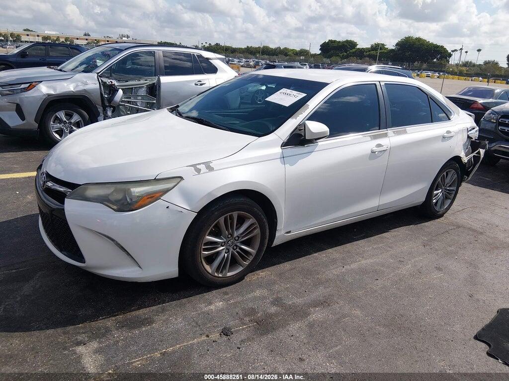 4T1BF1FK6FU074106 2015 TOYOTA CAMRY photo no. 2