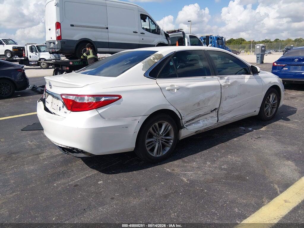 4T1BF1FK6FU074106 2015 TOYOTA CAMRY photo no. 4