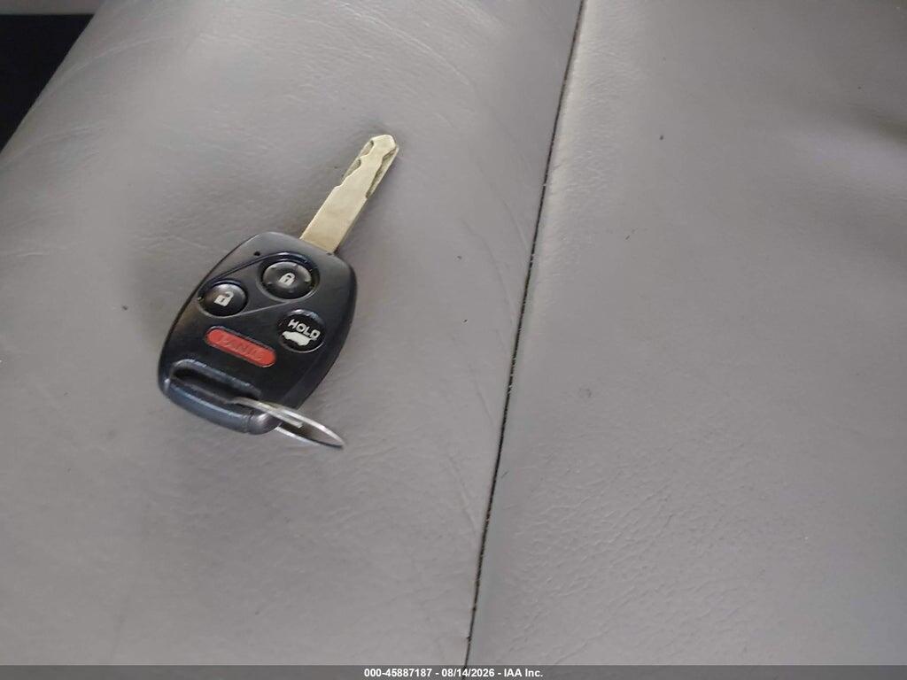 5FNYF3H55FB022458 2015 HONDA PILOT photo no. 11