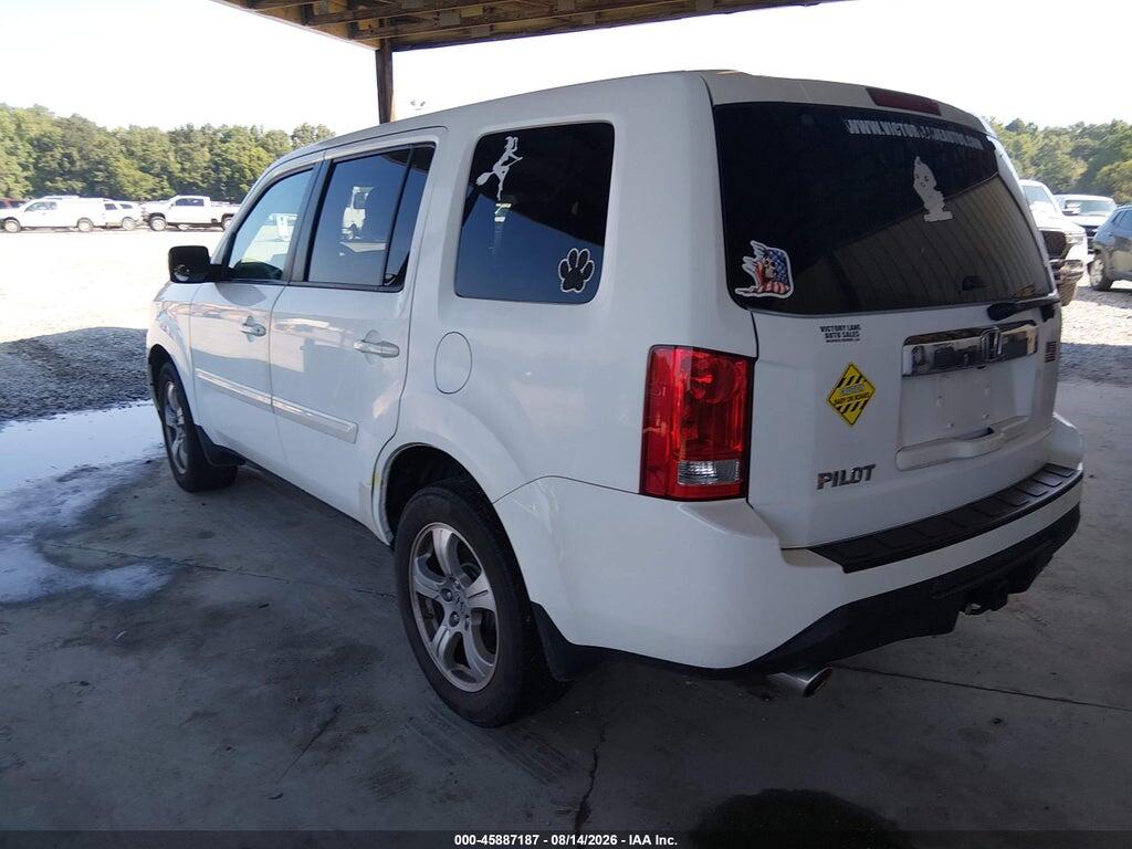 5FNYF3H55FB022458 2015 HONDA PILOT photo no. 3