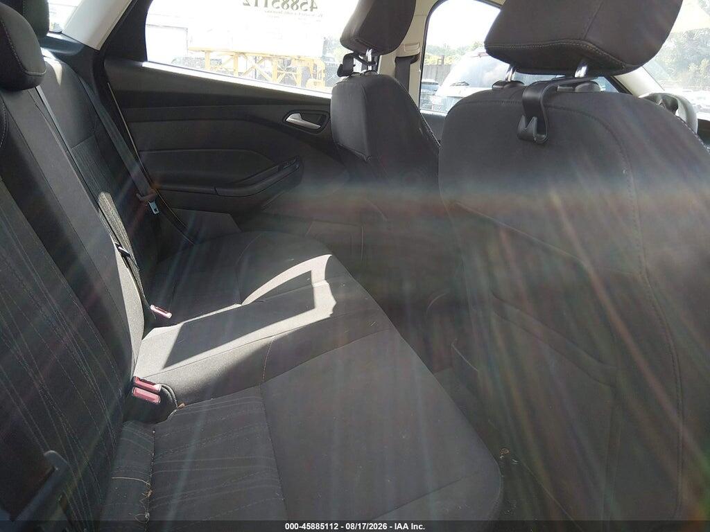 1FADP3F26GL377227 2016 FORD FOCUS photo no. 8